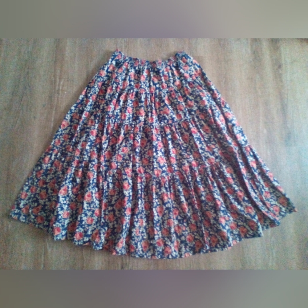 Vintage Willowbend Boho Peasant Maxi Skirt - Navy Blue with Red Roses. S…